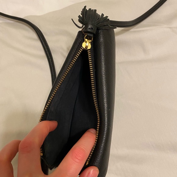 Fossil black leather wallet on chain with RR monogram - Picture 6 of 7